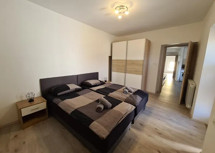 아파트 Apartma Iva *